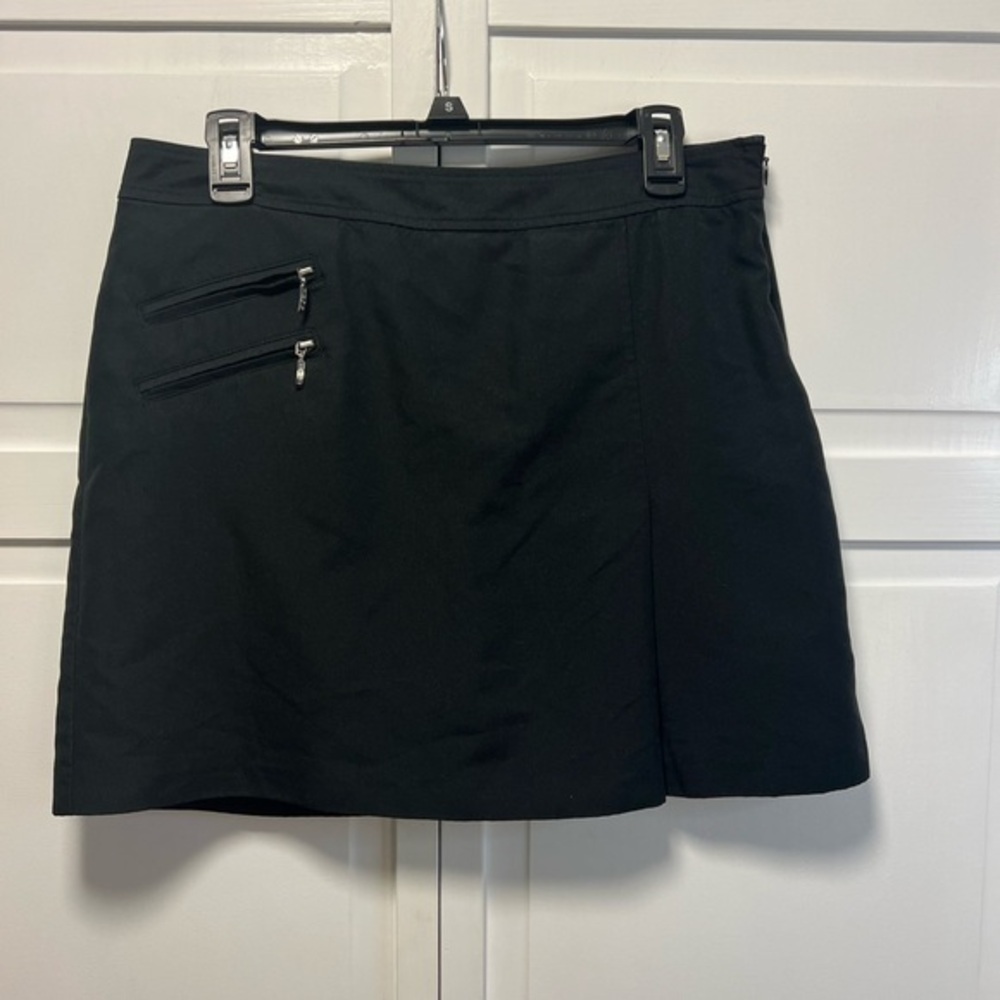 Izod Golf Skort Size Women’s 8 Color Black